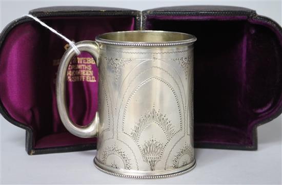 A cased Victorian silver christening mug, John Newton Mappin, Sheffield, 1885, 87mm.